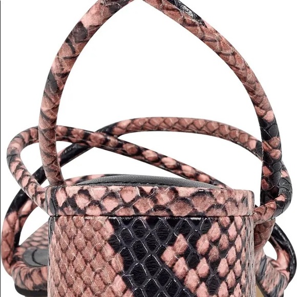 NWT ❤️ Jared Ankle Strap Sandal
MARC FISHER LTD - Picture 5 of 7